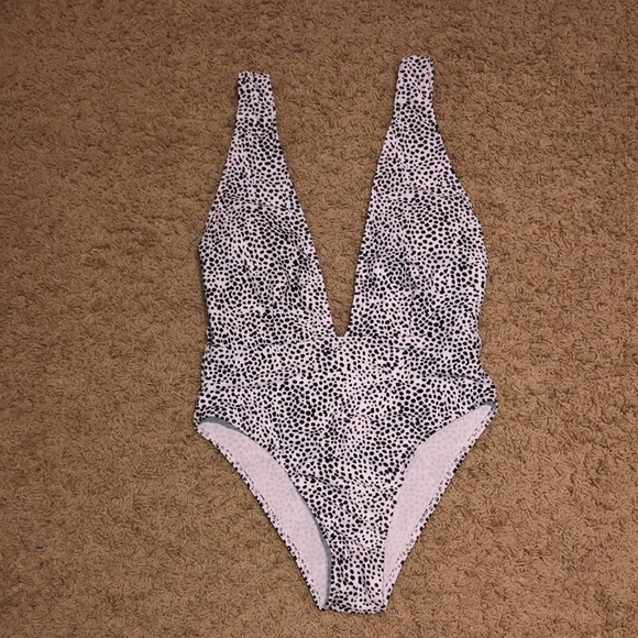 Low-cut one piece bathing suit! - Picture 2 of 6